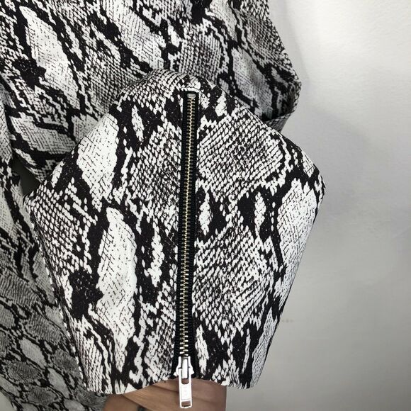 NEW A.L.C Women's Size 4 Elijah Python Snake Print Relaxed Fit Pull On Pants - Picture 4 of 8